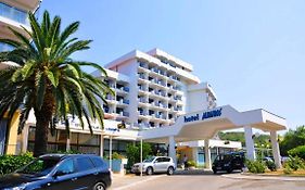 Corpus A - Hotel Albatros